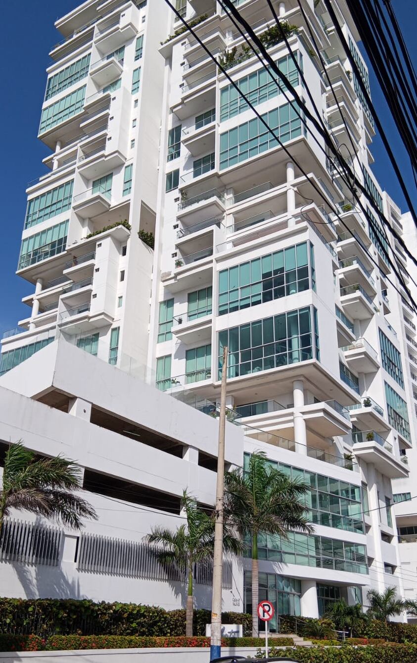 Aguas de Cartagena detecta conexión irregular en edificio ubicado en Marbella
