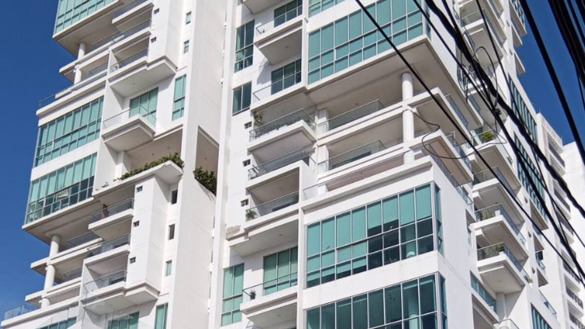Aguas de Cartagena detecta conexión irregular en edificio ubicado en Marbella