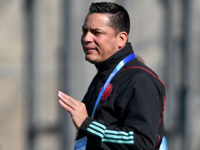 Héctor Cárdenas, entrenador de la Selección Colombia Sub-23 (Photo by ANDRES LARROVERE/AFP via Getty Images)