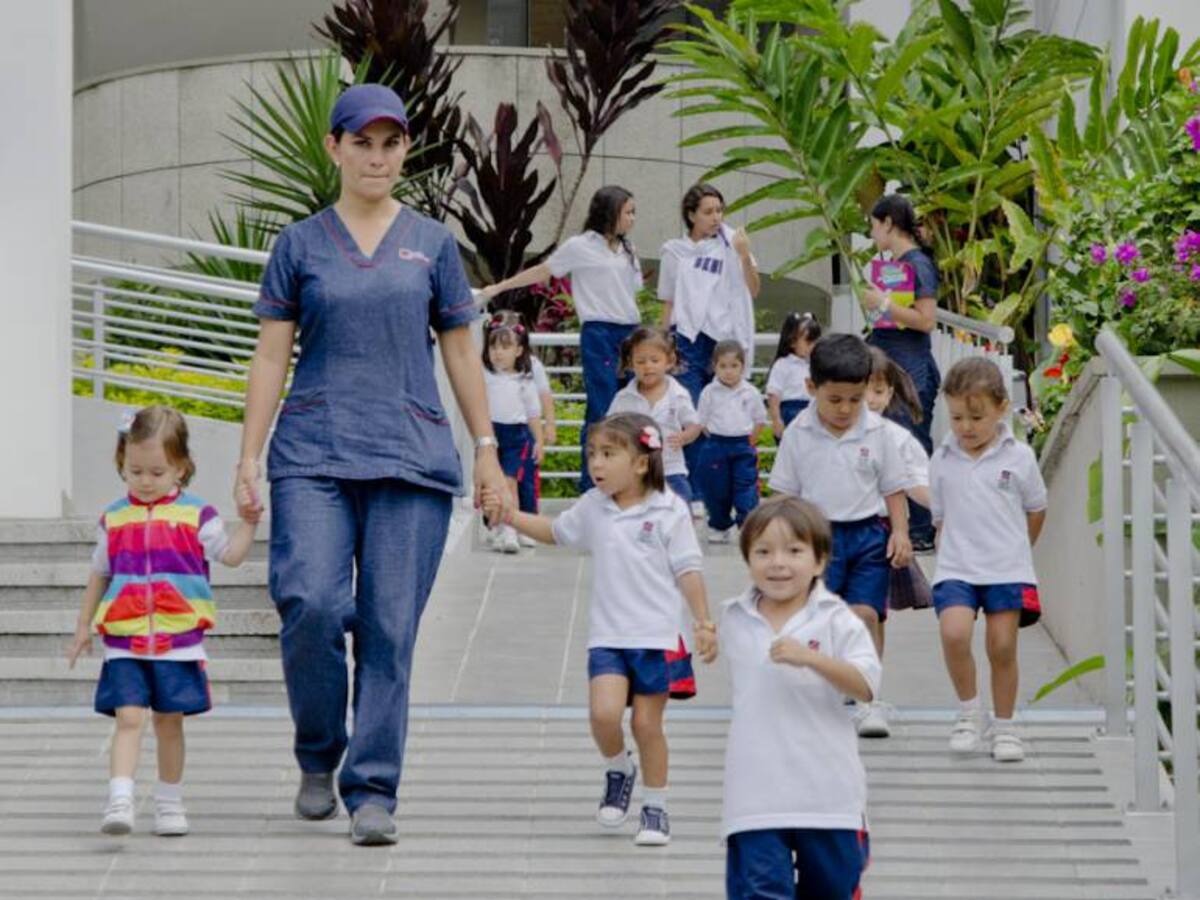 La relación entre el Whatsapp y el Colegio