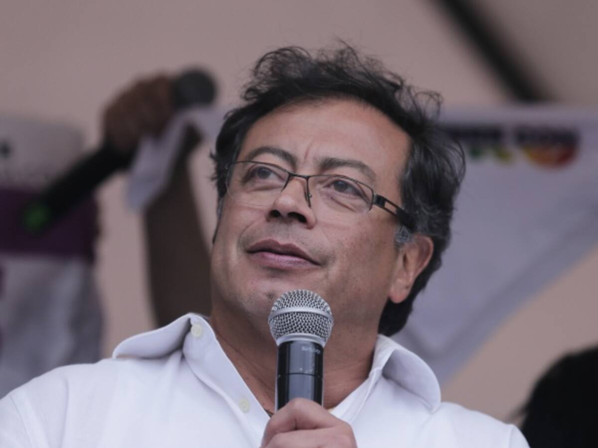 Petro presentará anticipadamente el gabinete que lo acompañará si gana