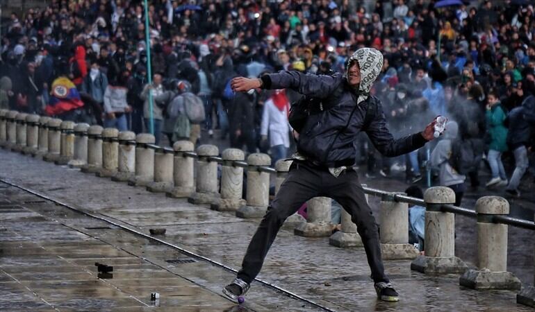 ¿Qué opina de las manifestaciones que terminan en disturbios? #DeLasprotestasPienso. Foto: Colprensa