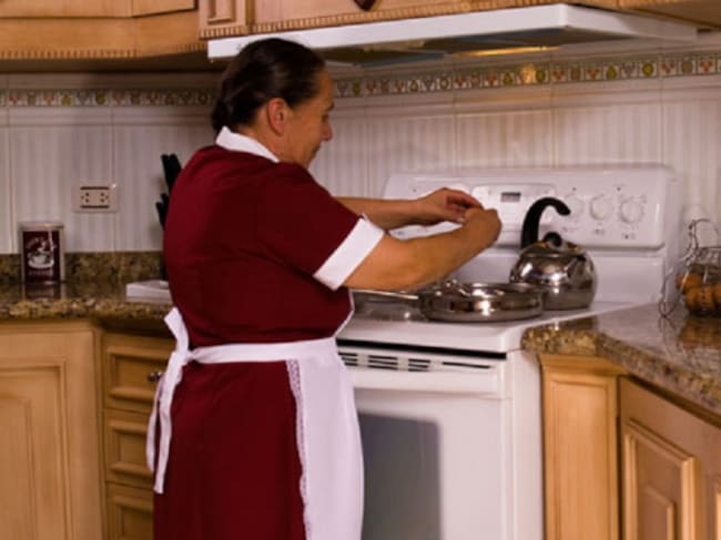 ¿Cuántas horas al día debe trabajar una empleada doméstica? Así quedó desde julio 2026