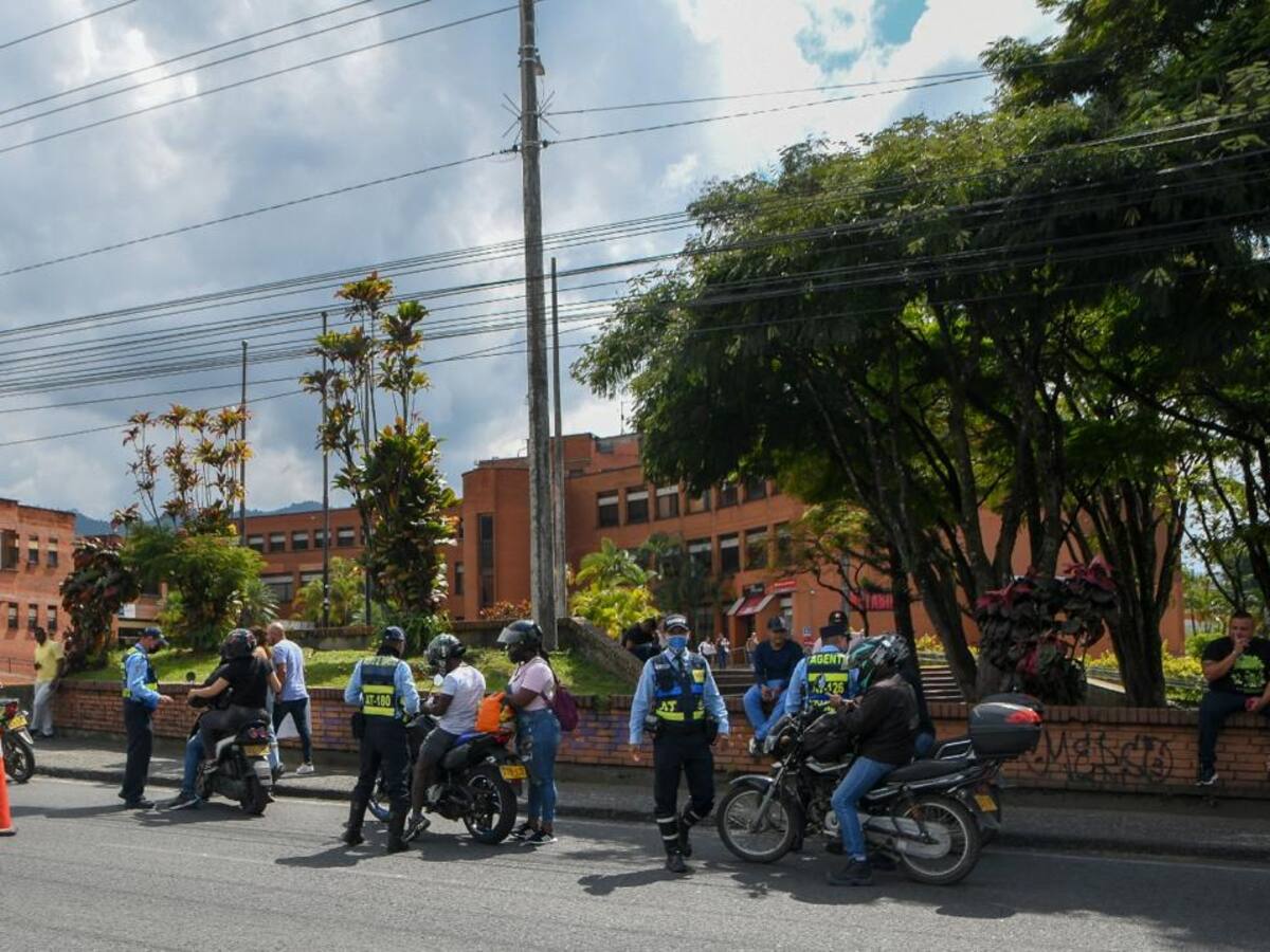 Distribuidores minoristas de combustible rechazan cambio en medida de pico y placa
