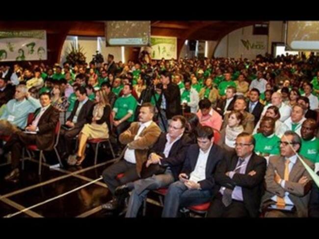 Verdes en libertad anuncian voto por Santos