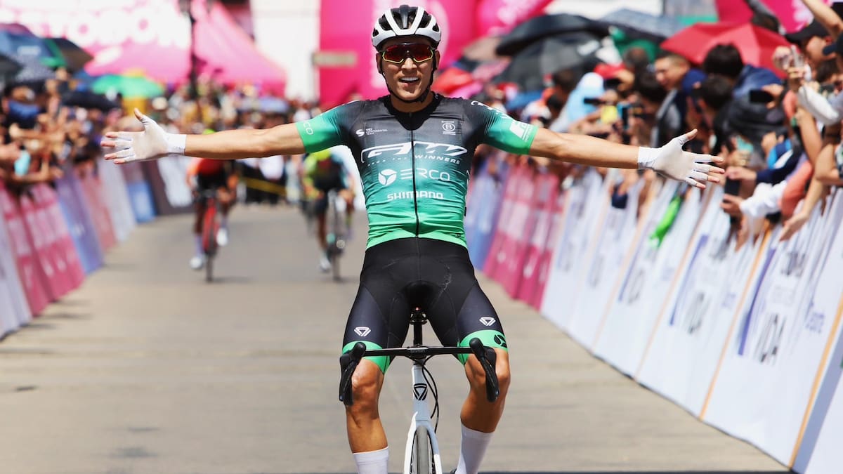 Alejandro Osorio vence a los World Tour y es el nuevo campeón nacional de ruta