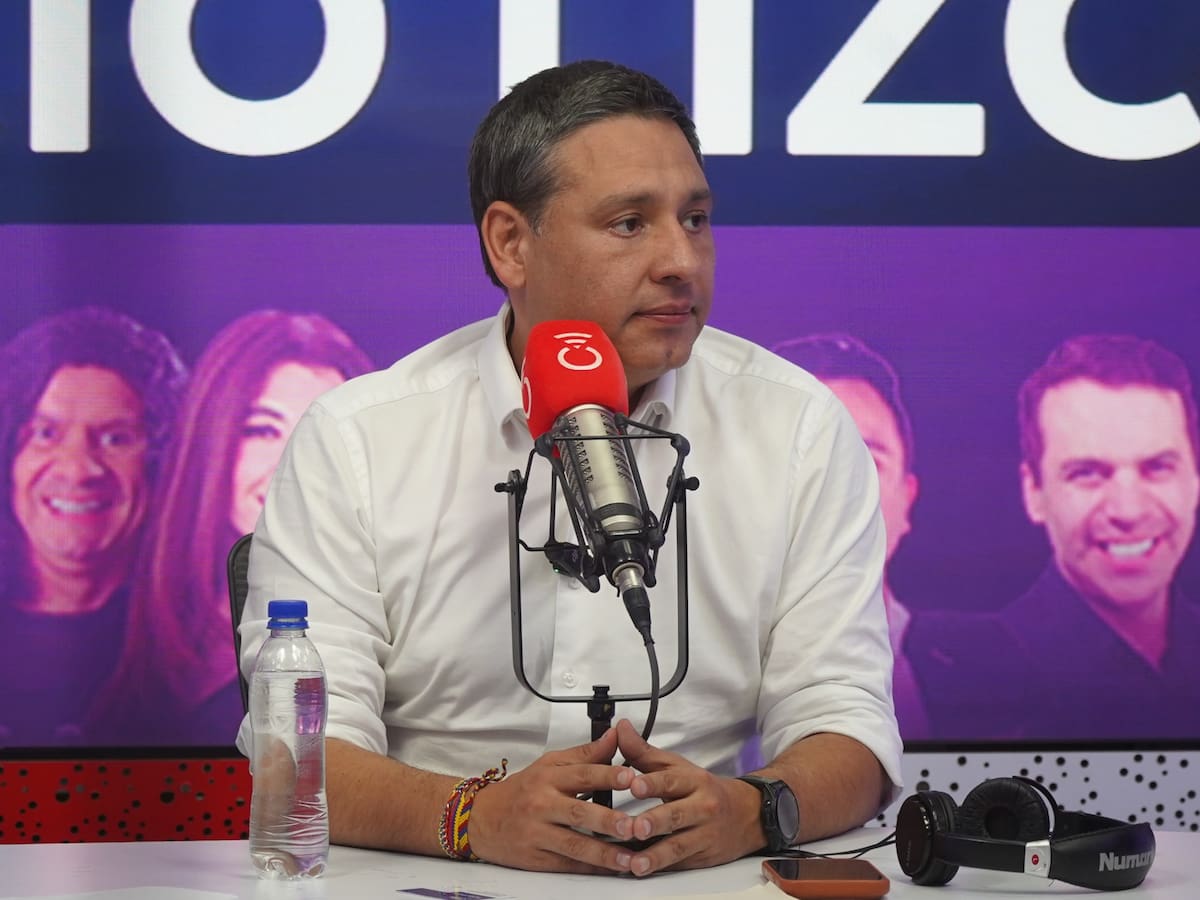 “Es vulgar lo que el presidente está haciendo”: Lizcano critica participación de Petro en elecciones