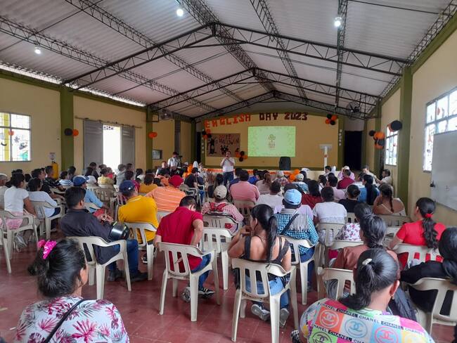 16 viviendas en el municipio de Garzón, y 50 en el municipio de Gigante.