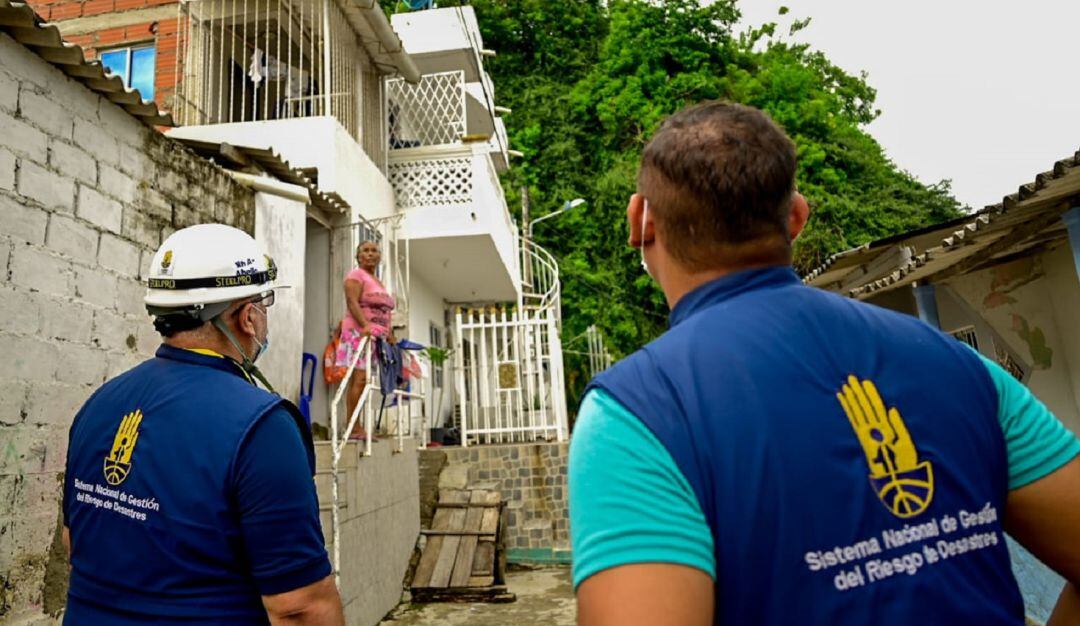 El 80% de los canales y caños se desbordaron, se presentaron cinco colapsos de viviendas y ocho árboles caídos