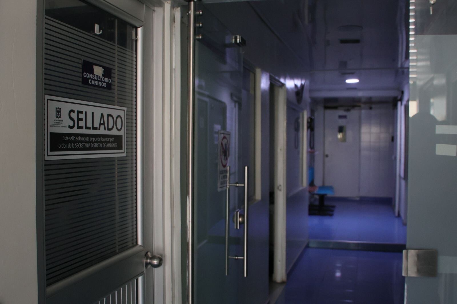 Foto: Clínica veterinaria sellada. Foto: Secretaría de Ambiente