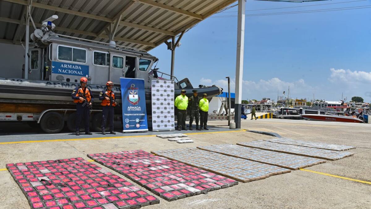Miembros de la Armada habrían ayudado a narcos en el Caribe