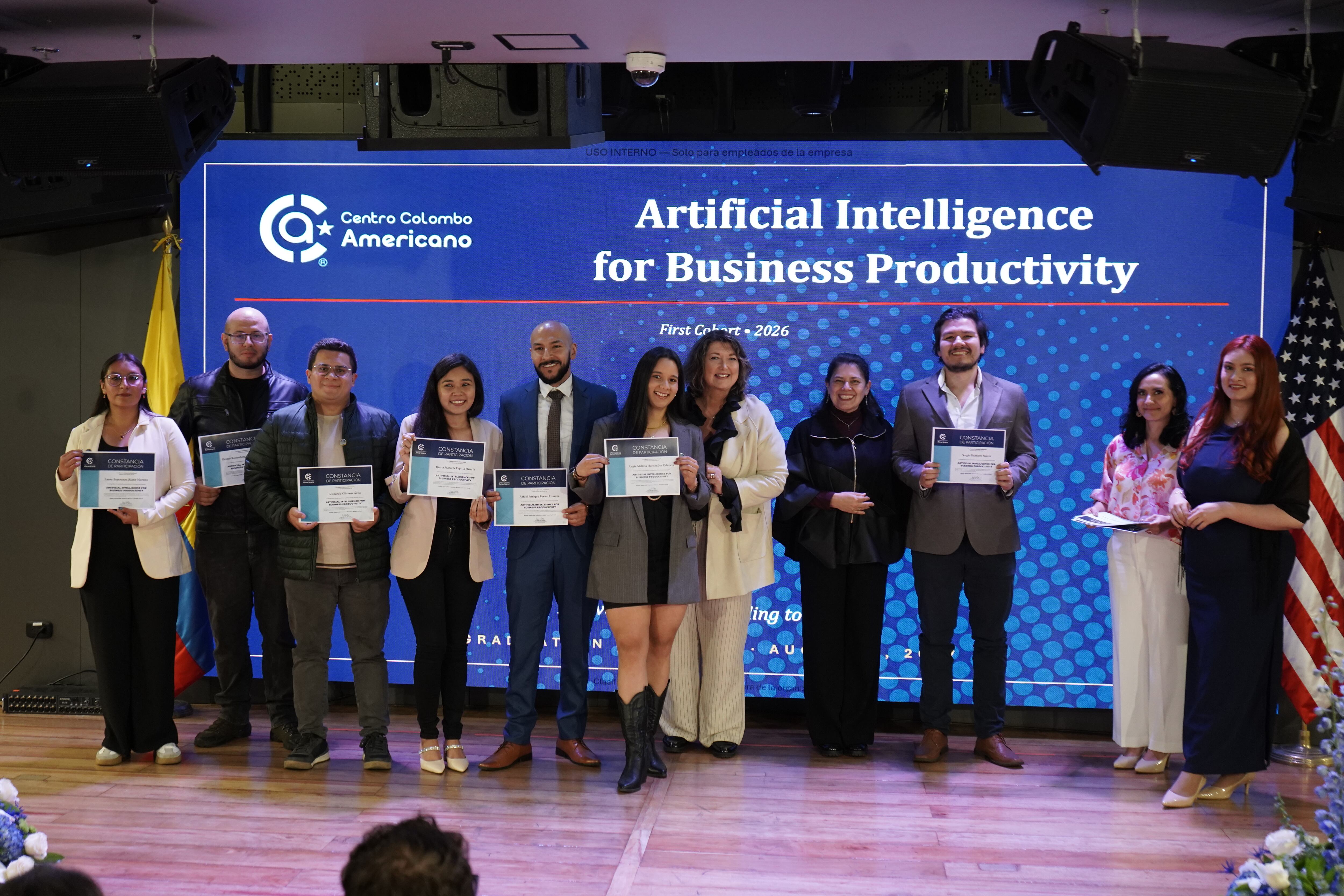 El Centro Colombo Americano abrió inscripciones para diplomados bilingües enfocados en inteligencia artificial, ventas y negociación internacional. Foto: Centro Colombo Americano.