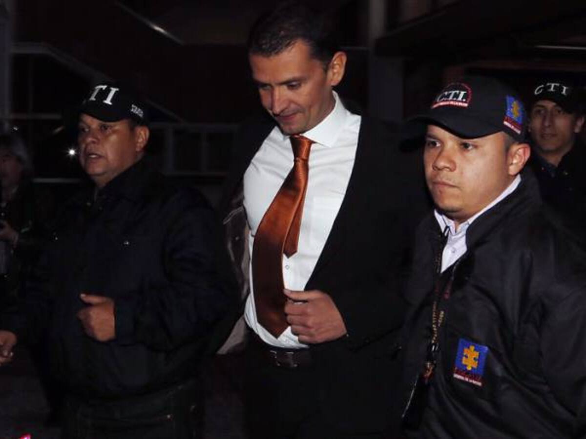 Base Naval de Cartagena niega ingreso a Emilio Tapia