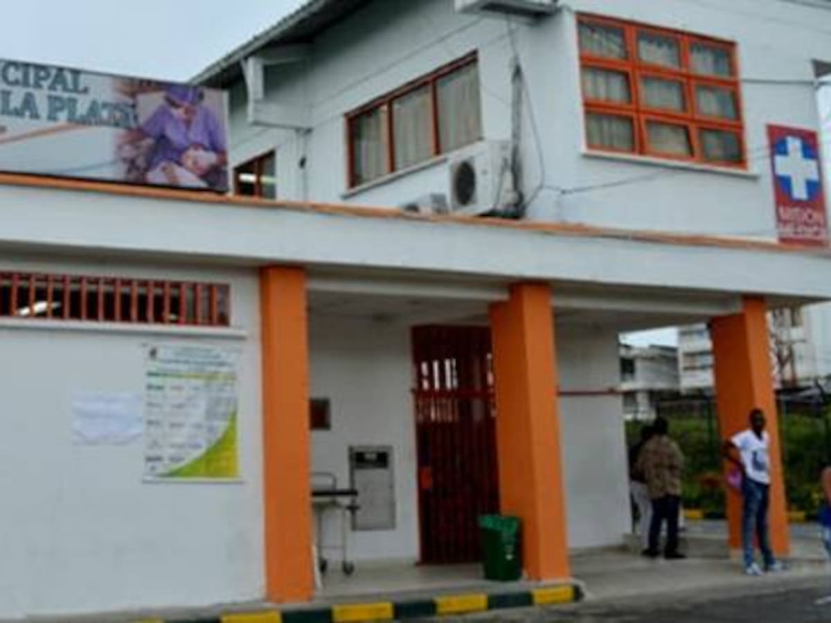 Protestan médicos del Hospital Distrital de Buenaventura