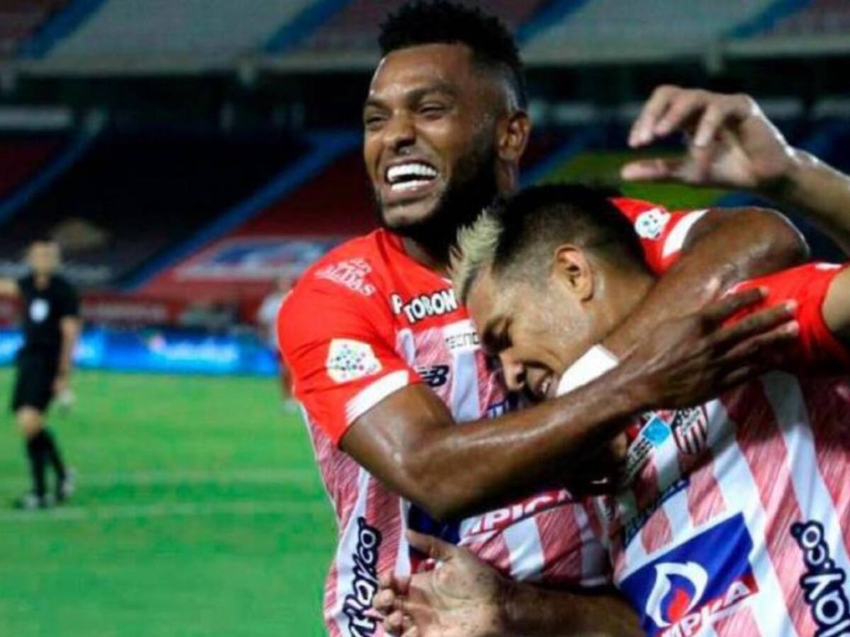 Teófilo Gutiérrez y Miguel Borja dejan en la cancha sus diferencias