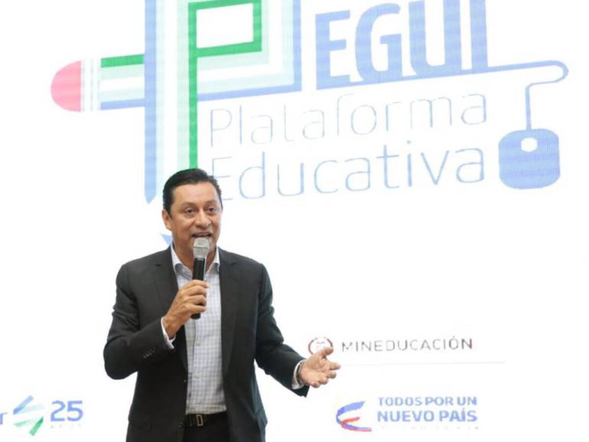 Alcalde de Bucaramanga responde a su sucesor: "No hay nada que ocultar"