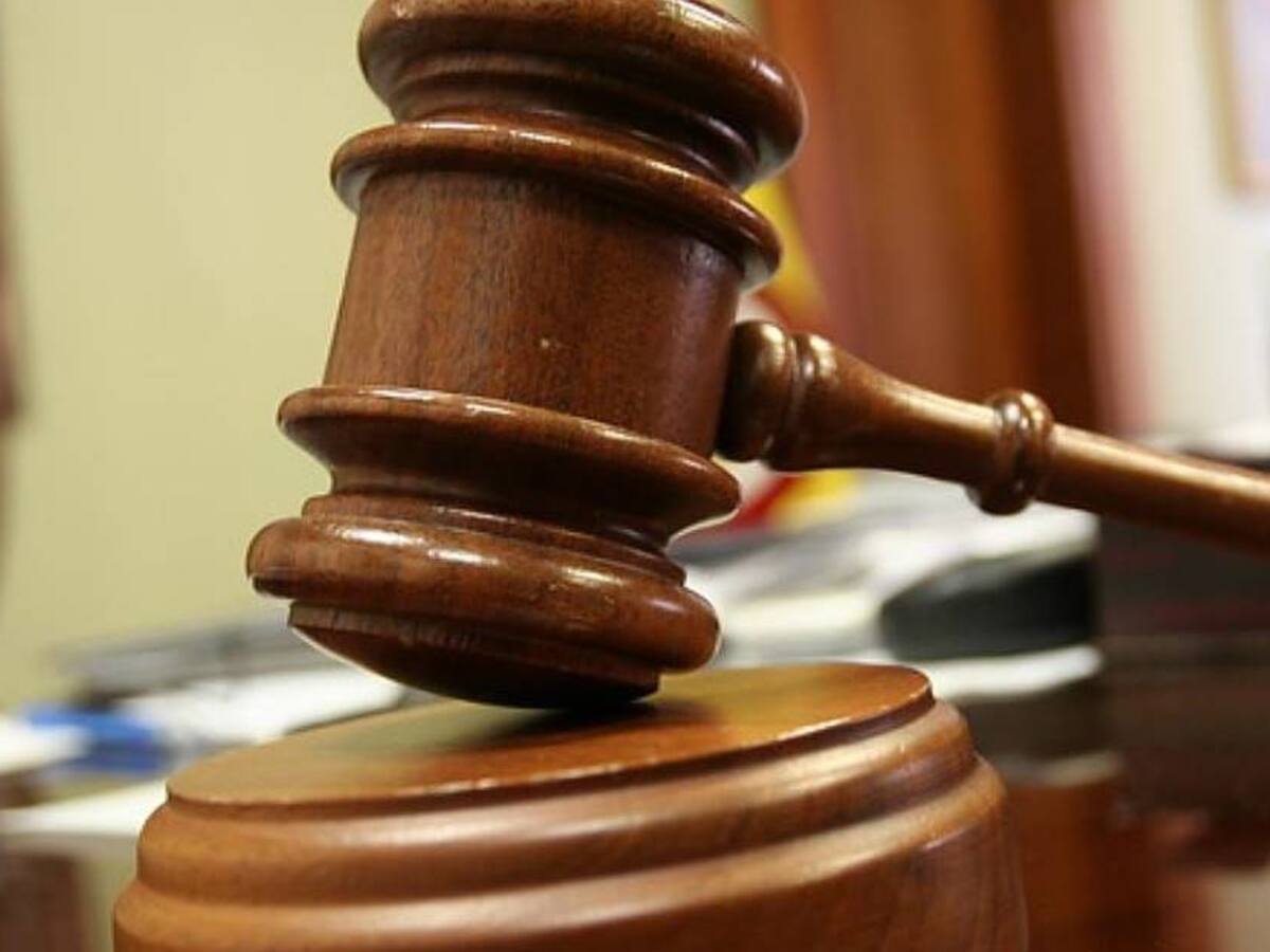 Corte protege los derechos de un hombre que no pudo defenderse ante condena