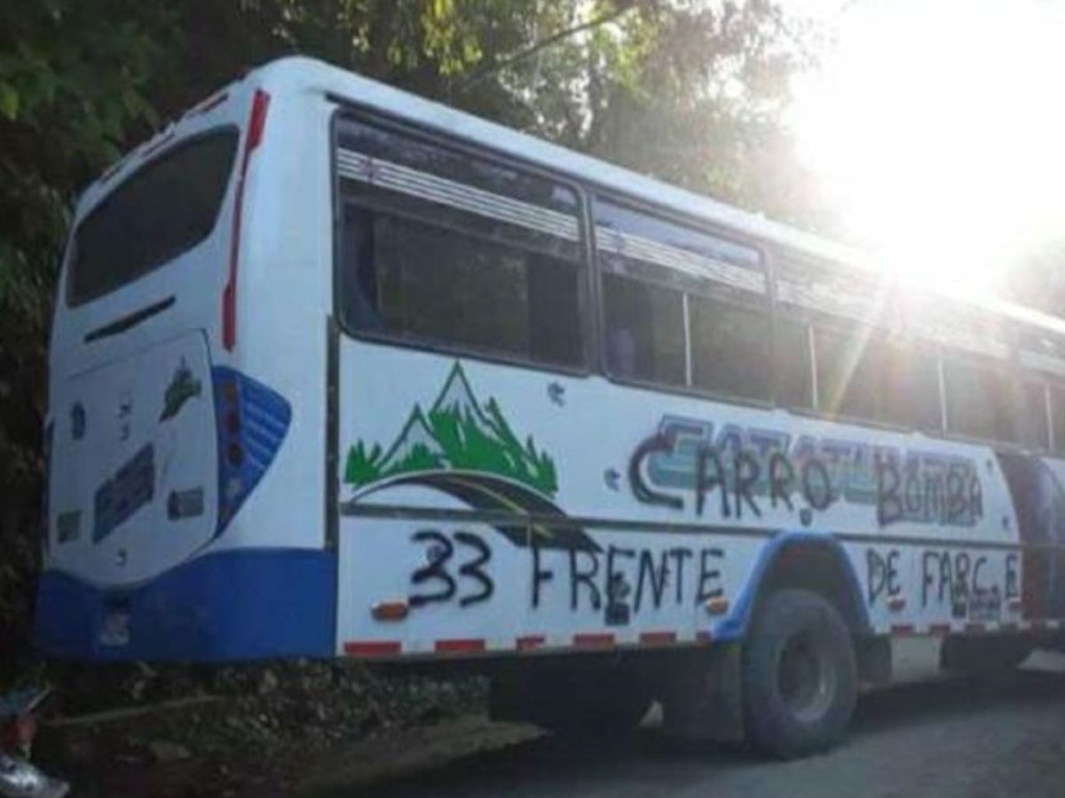 Presunto carro bomba paraliza al Catatumbo en Norte de Santander