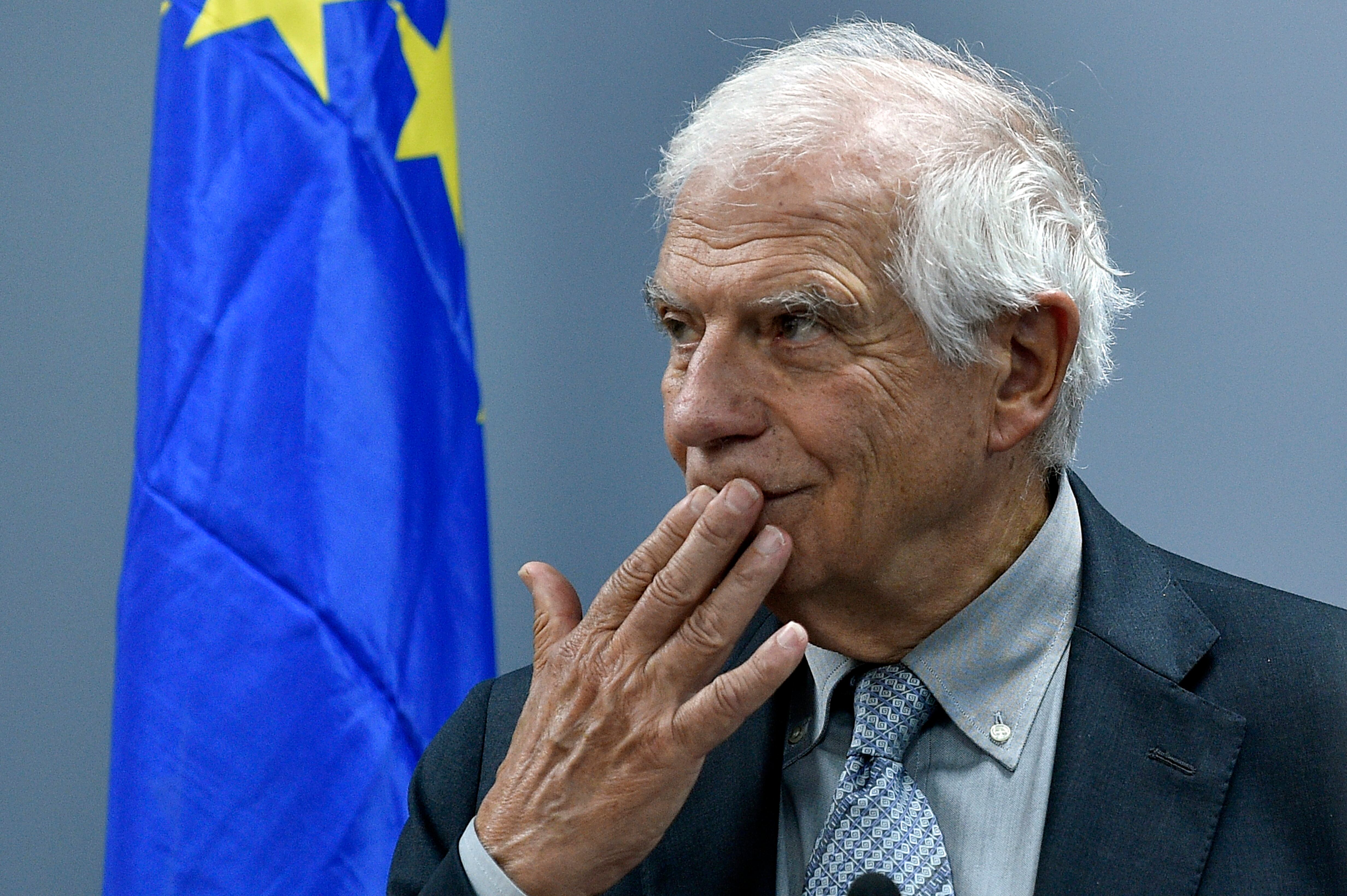 Beirut (Lebanon), 12/09/2024.- European Union High Representative for Foreign Affairs and Security Policy, Josep Borrell attends a press conference with the Lebanese caretaker foreign minister following their meeting at the Foreign Ministry in downtown Beirut, Lebanon, 12 September 2024. Borrell arrived in Beirut on 11 September for a two-day visit to meet with Lebanese officials as part of two-leg tour which also took him to Egypt. (Egipto, Líbano) EFE/EPA/WAEL HAMZEH