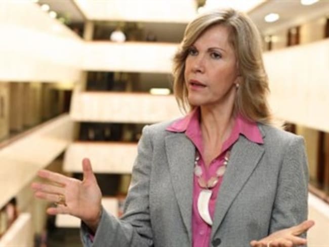 Dilian Francisca Toro seguirá investigada por lavado de activos