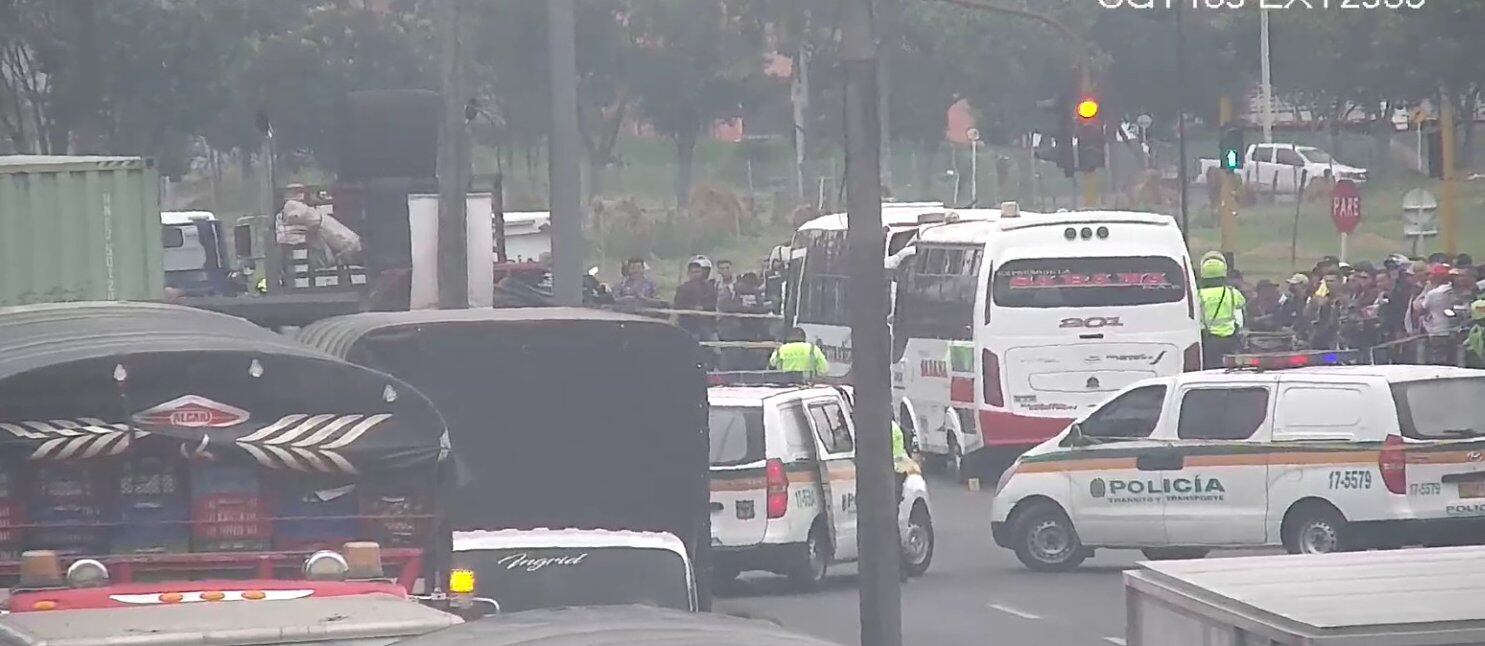Accidente Av. Centenario con calle 100 - Tránsito Bogotá