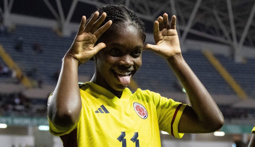 Linda Caicedo festeja su segundo gol frente a Nueva Zelanda.
