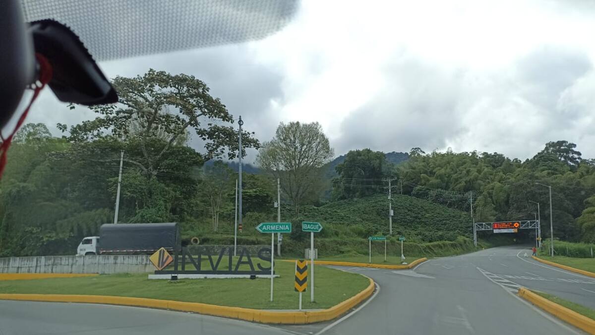 Mayor Mauricio Díaz comandante Policía, Tránsito, Quindío
