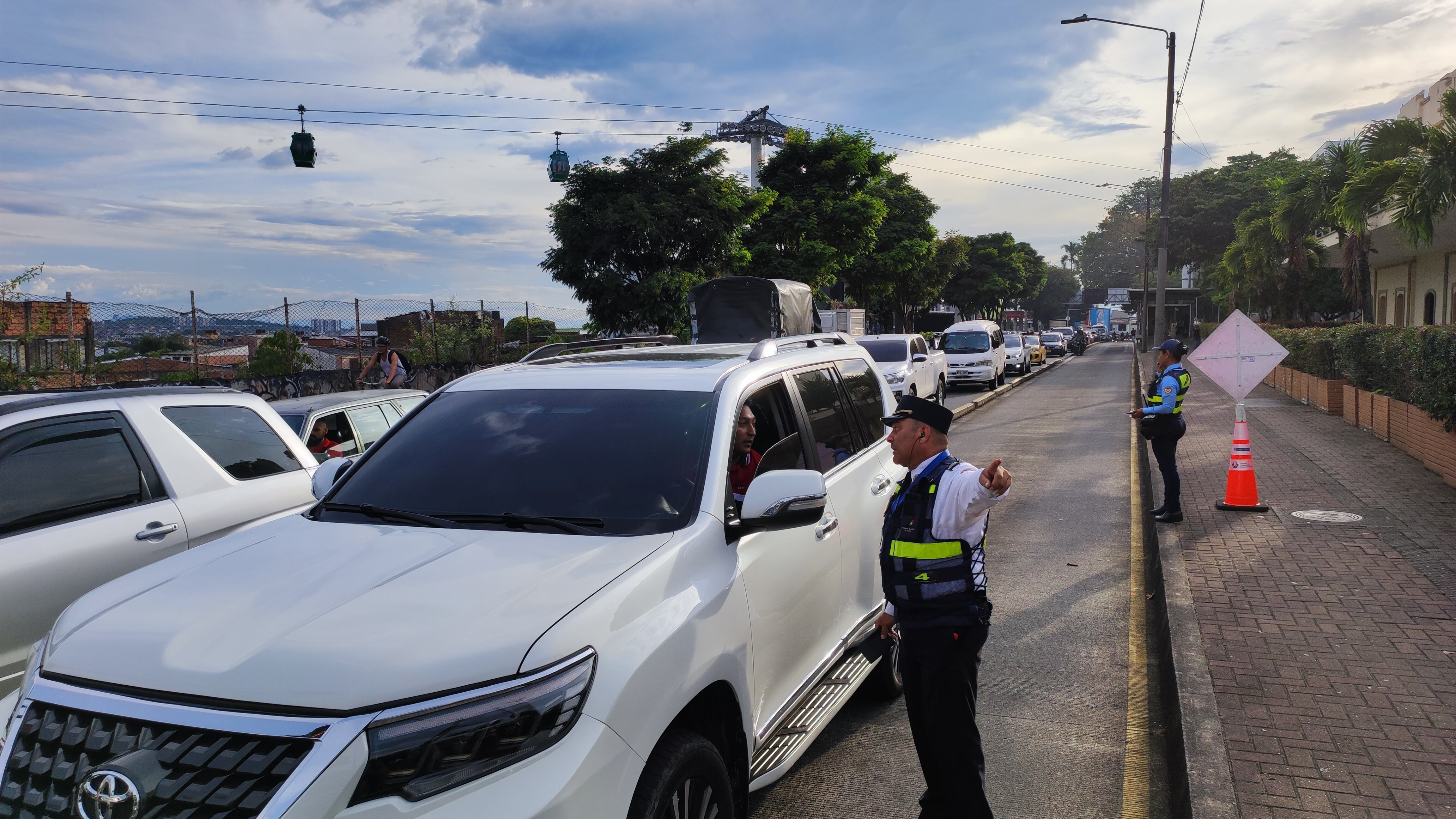 Operativos de control del carril exclusivo del Megabús en Pereira - Alcaldía de Pereira.