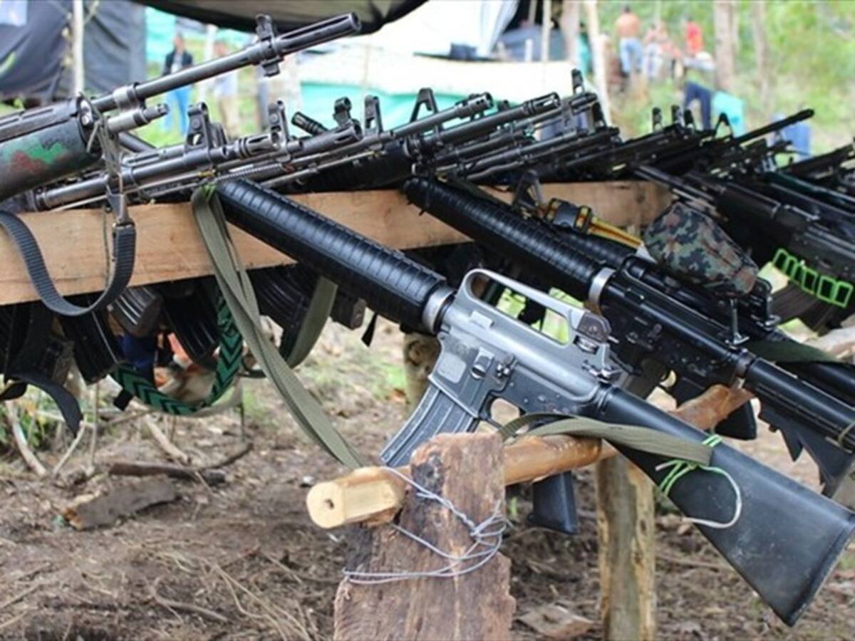 Indígenas capturan a tres sujetos que portaban armas en Cauca