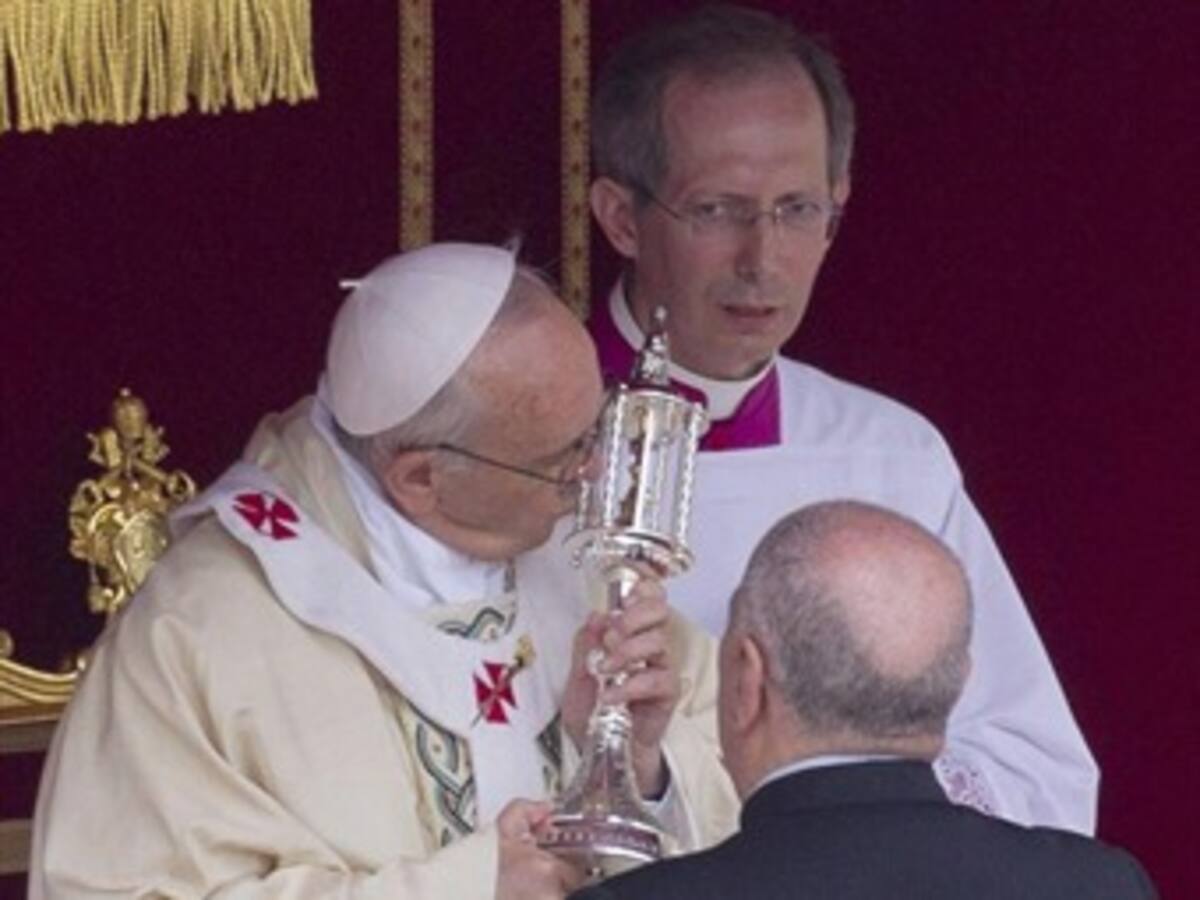 El papa Francisco pide a los colombianos "seguir trabajando por la paz"