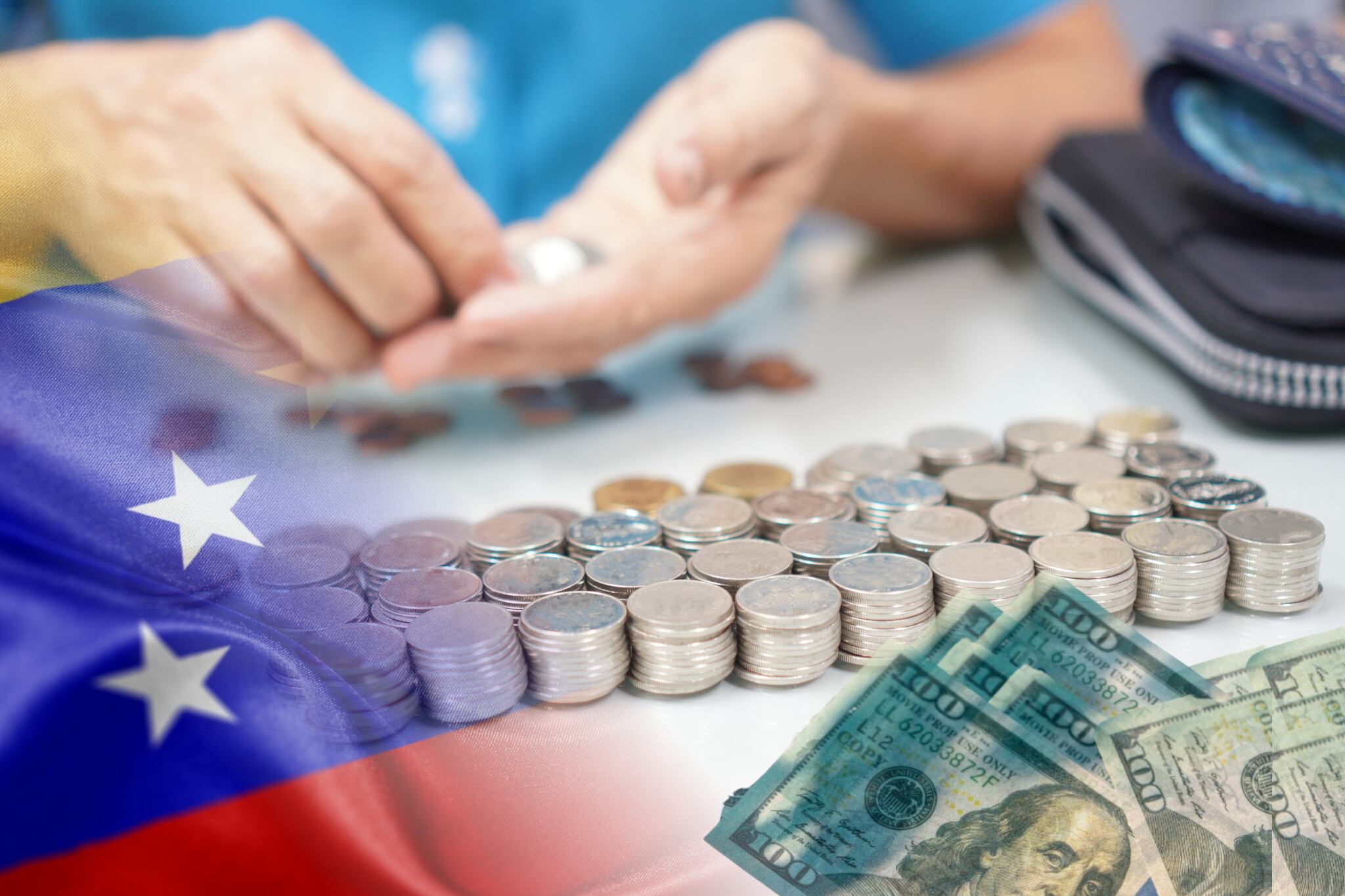 Imagen de las manos y las monedas tomada de Getty Imagenes (Autor: Penpak S.) // Imagen de los dólares tomada de Getty imagenes (Autor: Witthaya Prasongsin) // Imagen de la bandera de Venezuela tomada de Getty Imagenes (autor: Mariano Sayno)