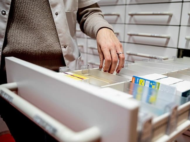 Gobierno alista reglamentación para apertura o traslado de farmacias minoristas