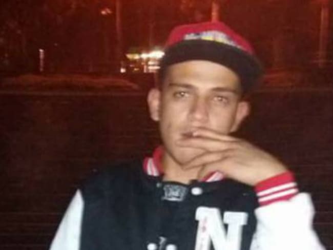A Juan David Peláez Alzate, de 23 años, lo asesinaron de una puñlada en su rostro. 