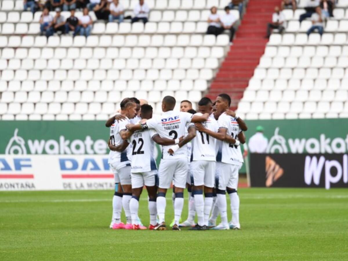 Jugador del Once Caldas fue expulsado por festejar un gol con su mamá