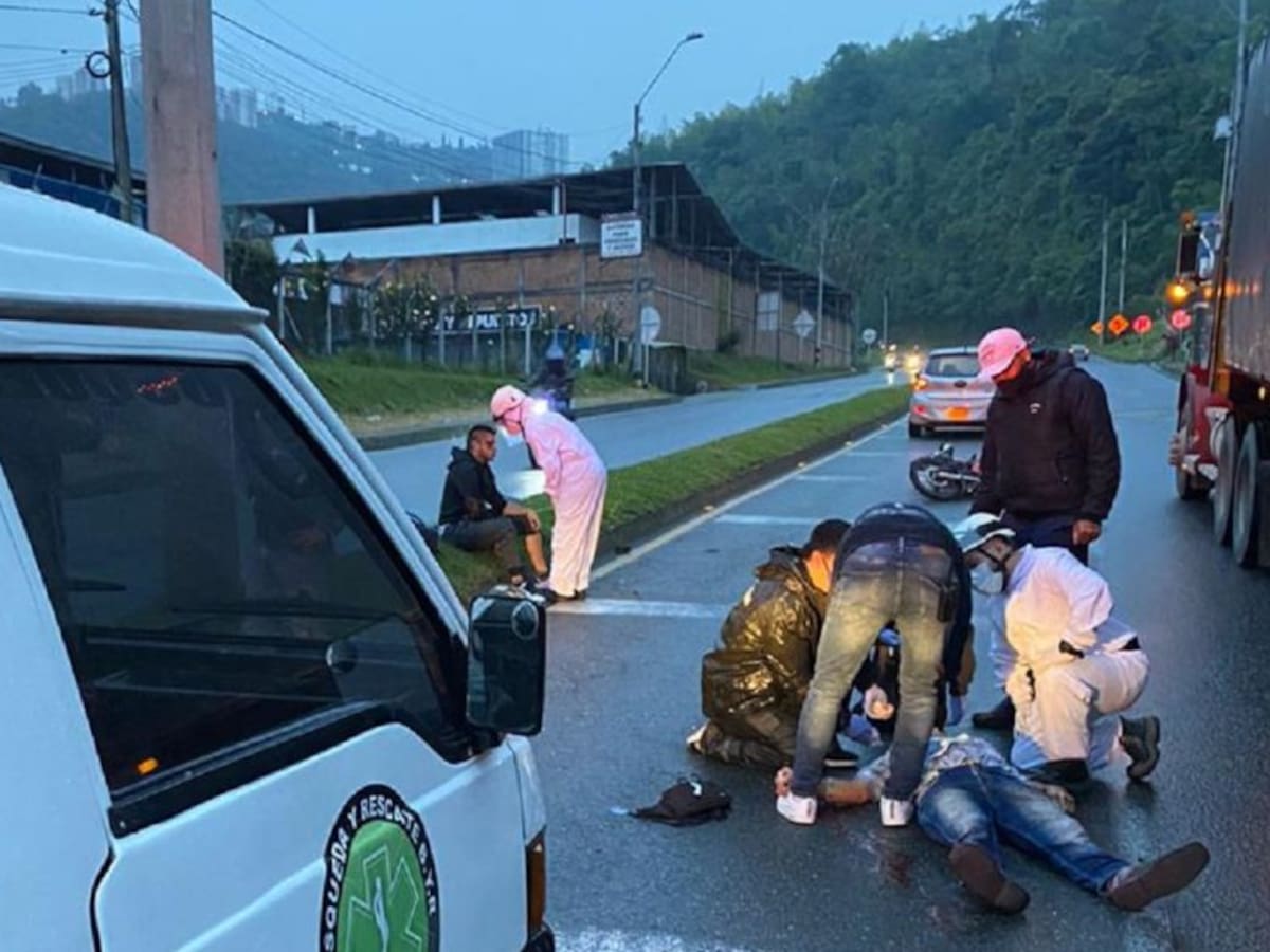 Una persona resultó herida, al ser atropellada por un motociclista