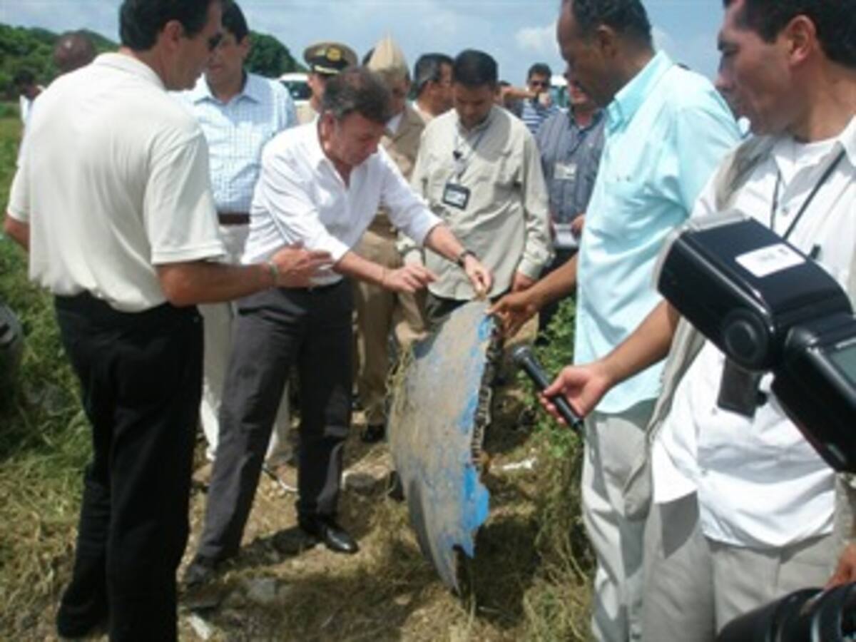 Santos pidió orar por la salud de la menor herida gravemente en el accidente del avión de Aires