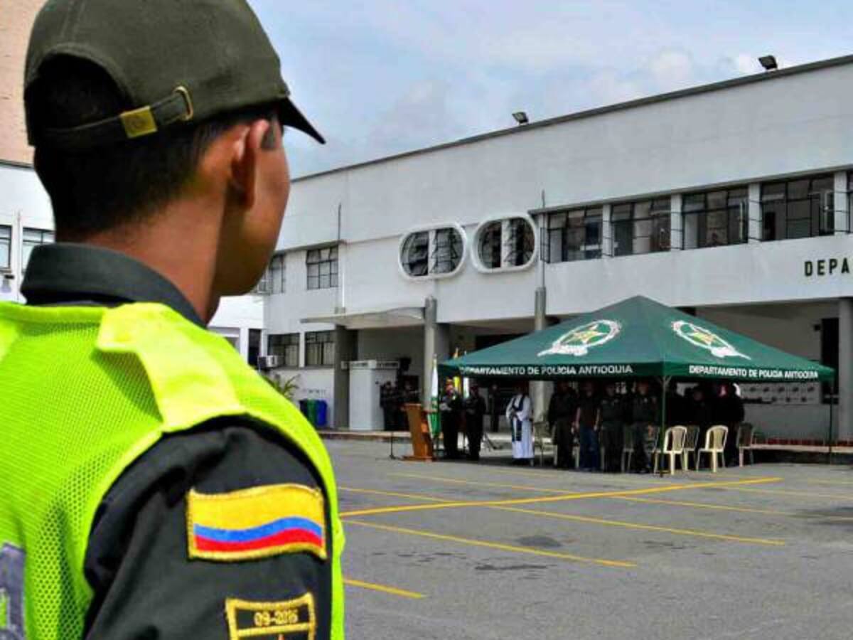 ¿Auxiliar de la Policía Cali secuestrado en el Cauca?