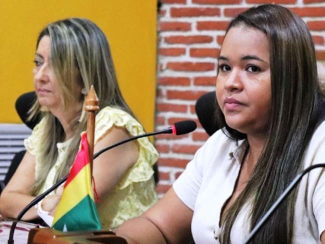 Denuncian a Lidys Ramírez por presunta usurpación de funciones públicas