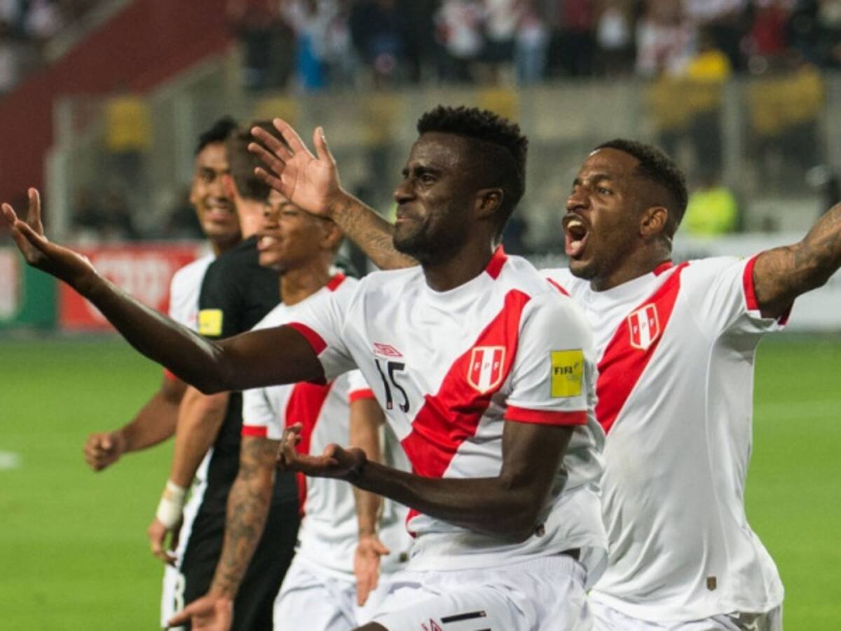 Perú vence a Nueva Zelanda y regresa a un Mundial después de 35 años