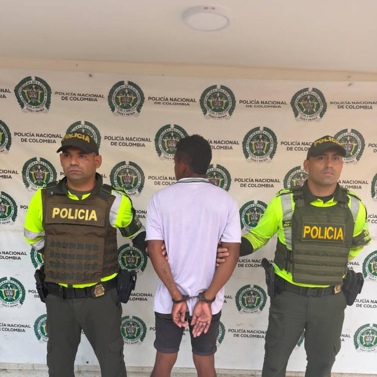 Capturado uno de los individuos señalado de instalar peajes humanos en la Troncal del Caribe