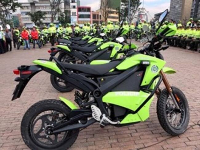Fondo de Vigilancia habría presionado a la Policía para comprar motos eléctricas