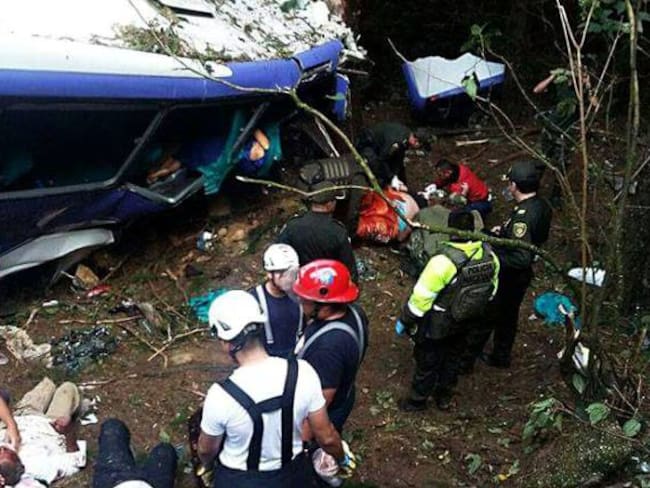 Fallece en accidente colombiana y sus hijos en carreteras venezolanas