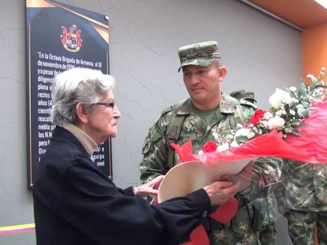 Ejército construye una escuela como compensación por crimen de Luis Fernando Lalinde