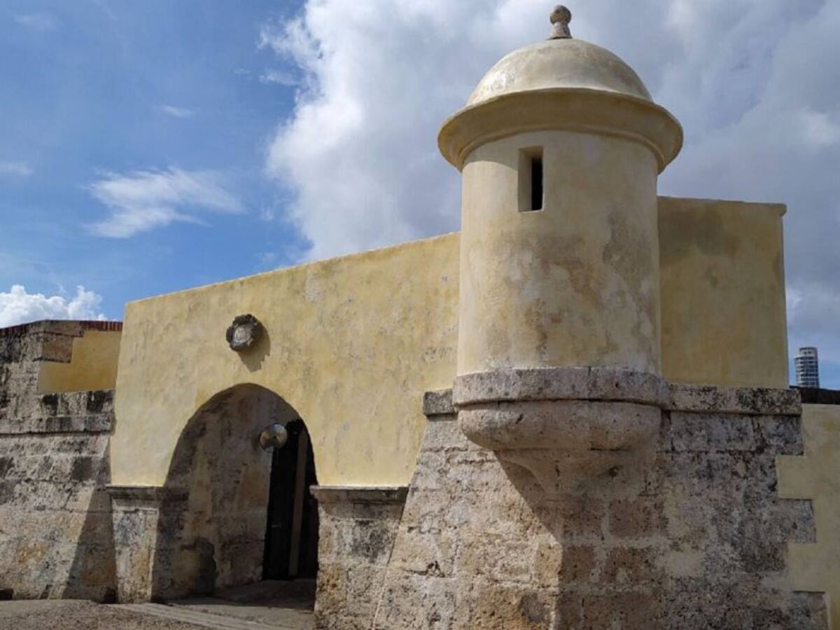 Club de Pesca terminó trabajos en Fuerte de San Sebastián del Pastelillo