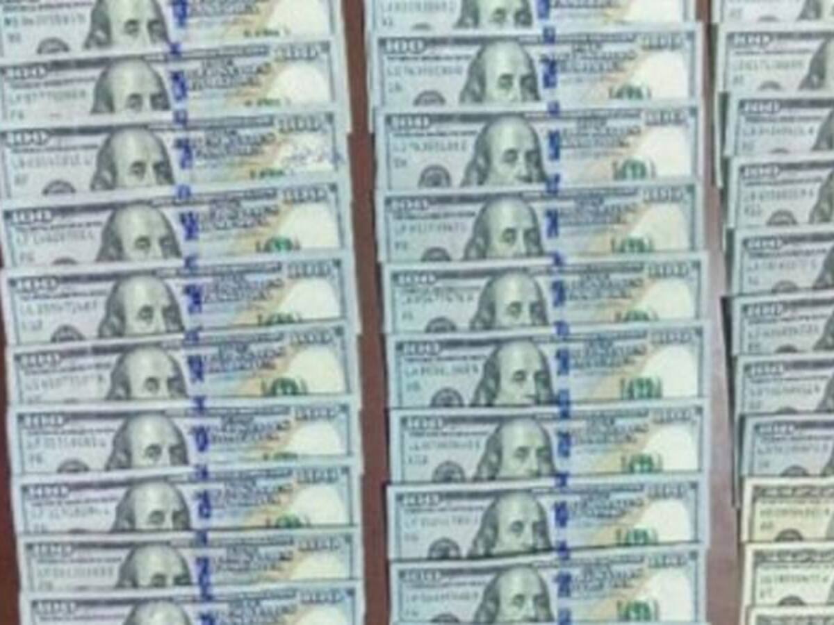 En encomienda pretendían enviar 128.000 dólares