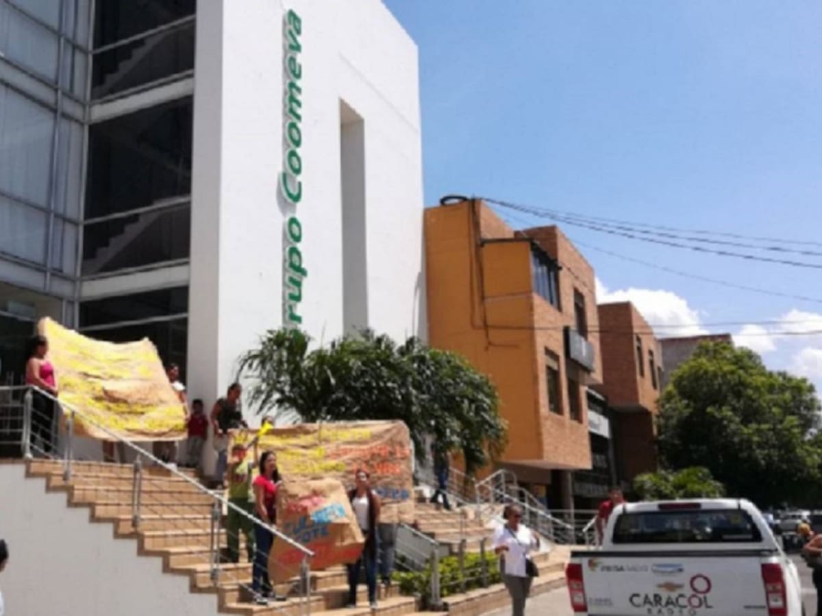 Defensoría llama la atención por falta de atención usuarios Coomeva