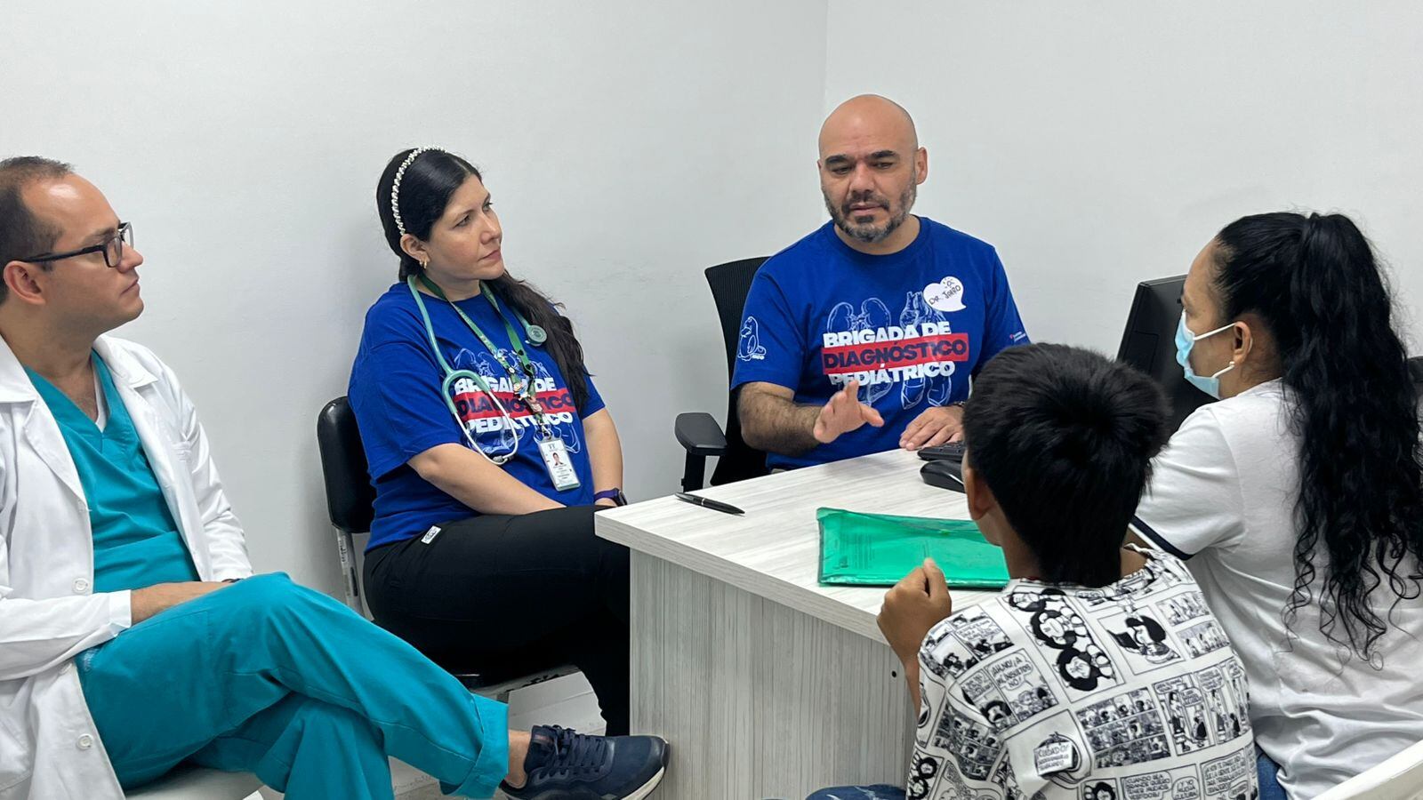 Brigada de Diagnóstico de Enfermedades Renales y Hepáticas Pediátricas HUEM / Foto: Cortesía