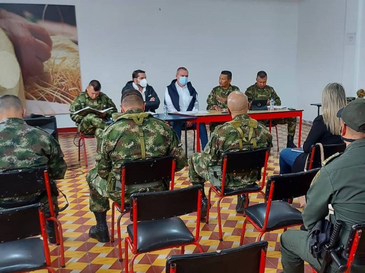 Caldas y Antioquia buscan garantizar la seguridad en la zona limítrofe