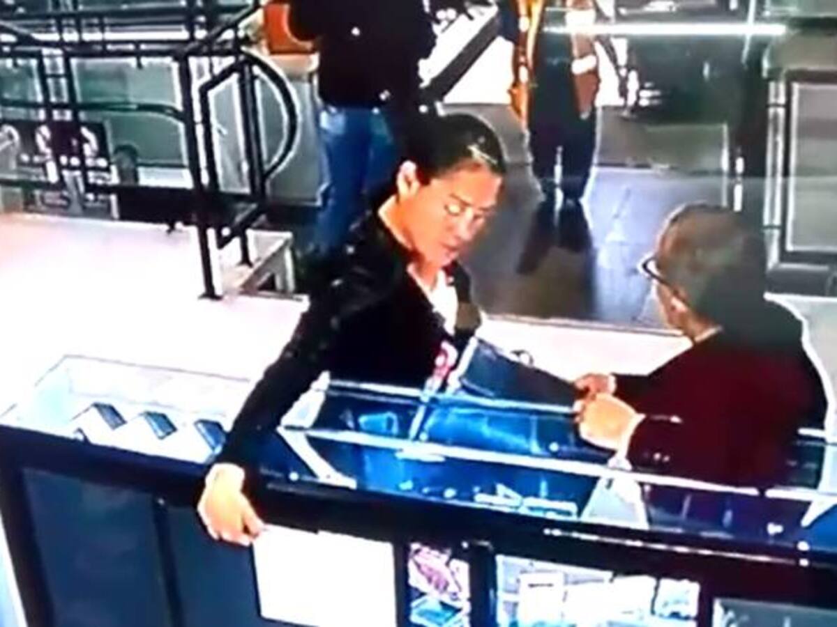 Así están robando locales comerciales en el centro de Bogotá