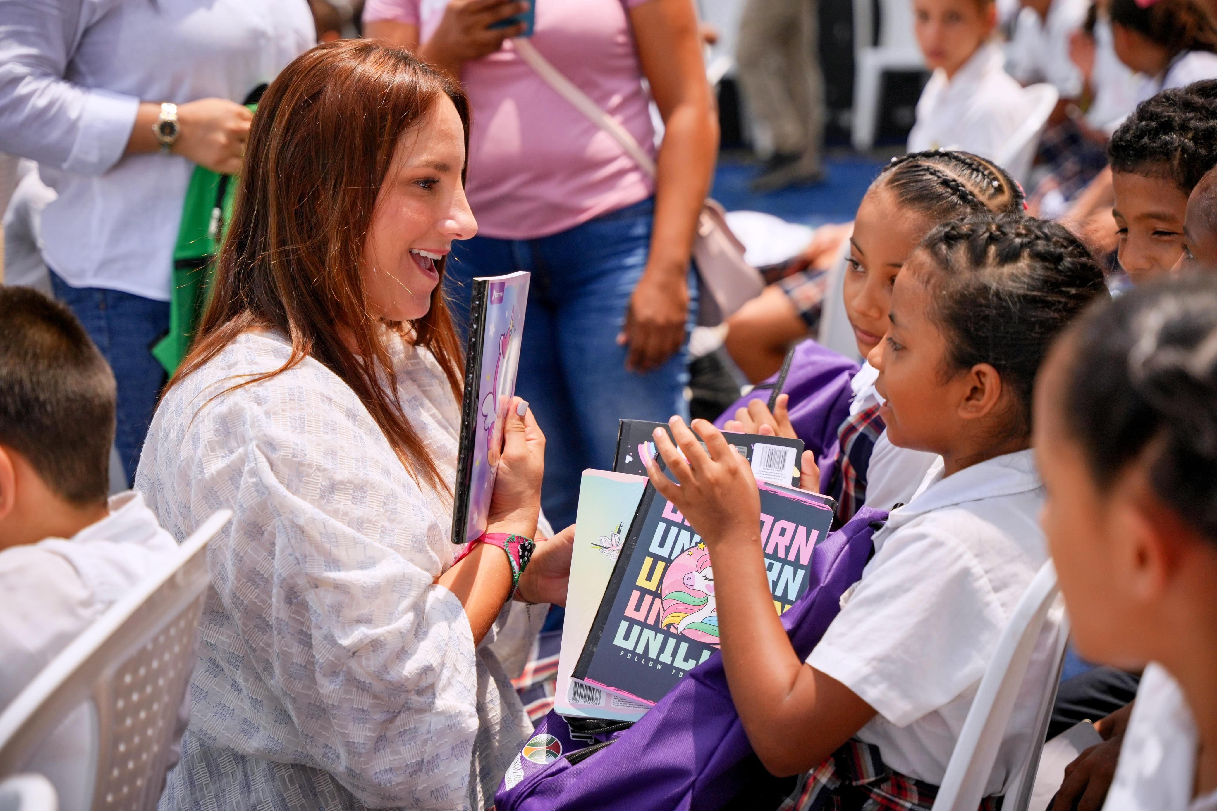 ‘Mejor Pa’l Colegio’, busca recolectar y distribuir kits escolares para estudiantes en Bolívar